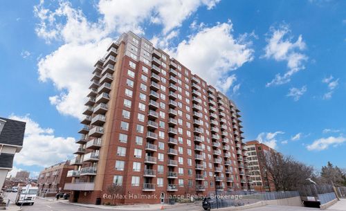 910-1369 Bloor St W, Toronto, ON, M6P4J4 | Card Image