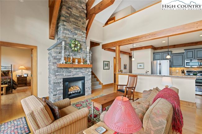 CA7 - 142 Evening View Ln, Condo with 3 bedrooms, 4 bathrooms and null parking in Boone NC | Image 5