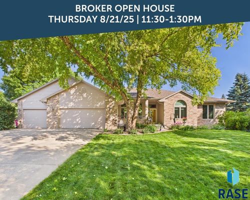 6908 W Stoney Creek St, Sioux Falls, SD, 57106-4601 | Card Image