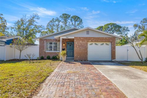 744 63rd Ave N, ST PETERSBURG, FL, 33702-6606 | Card Image