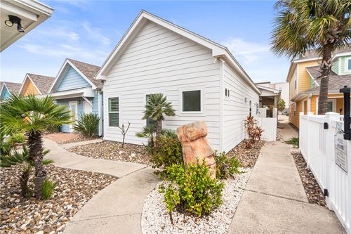 108-2212 State Highway 361, Port Aransas, TX, 78373-5089 | Card Image