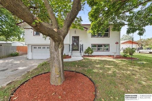 4608 N 90th St, Omaha, NE, 68134-2702 | Card Image