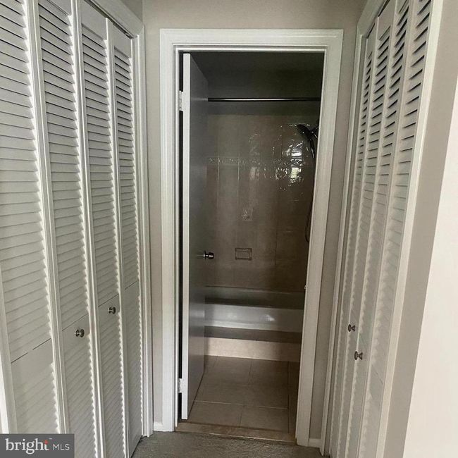 12896B - 12896 Grays Pointe Rd, Condo with 2 bedrooms, 2 bathrooms and null parking in FAIRFAX VA | Image 4