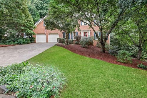 2405 Woodbridge Dr, Marietta, GA, 30066-2159 | Card Image