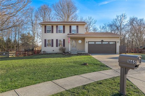 1665 Lehmann Trl, Hamilton, OH, 45013-8057 | Card Image