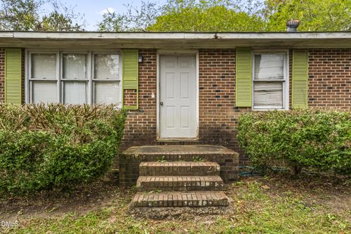 13131317 Wilbon Rd, Fuquay Varina, NC, 27526-2764 | Card Image