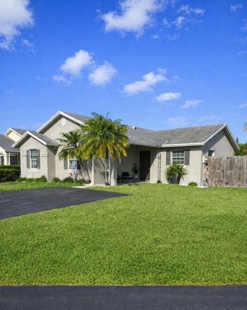 24923 Sw 127th Pl, Homestead, FL, 33032-9045 | Card Image