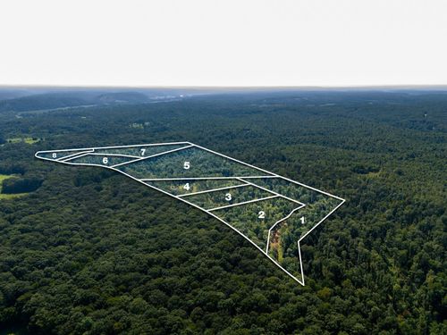 835 Dyer Rd, Hurricane Mills, TN, 37078 | Card Image