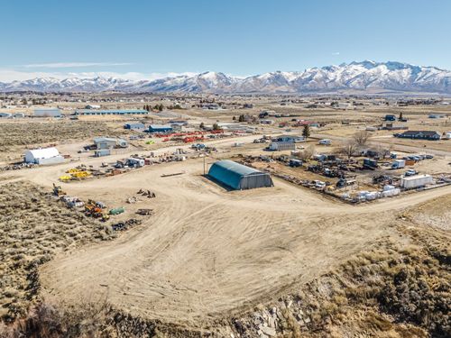 75 Licht Pkwy, Spring Creek, NV, 89815-5668 | Card Image