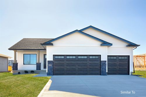 4406 Ne 7th St, Ankeny, IA, 50021-4178 | Card Image