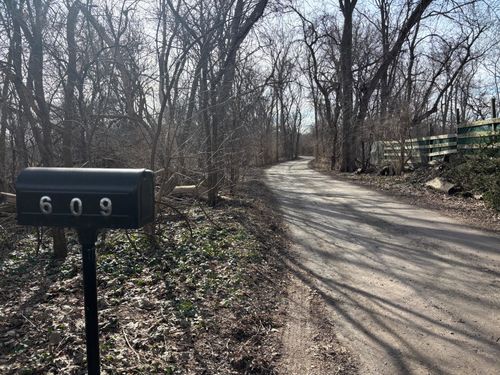 609 Forest Edge Ln, Des Plaines, IL, 60016-4865 | Card Image