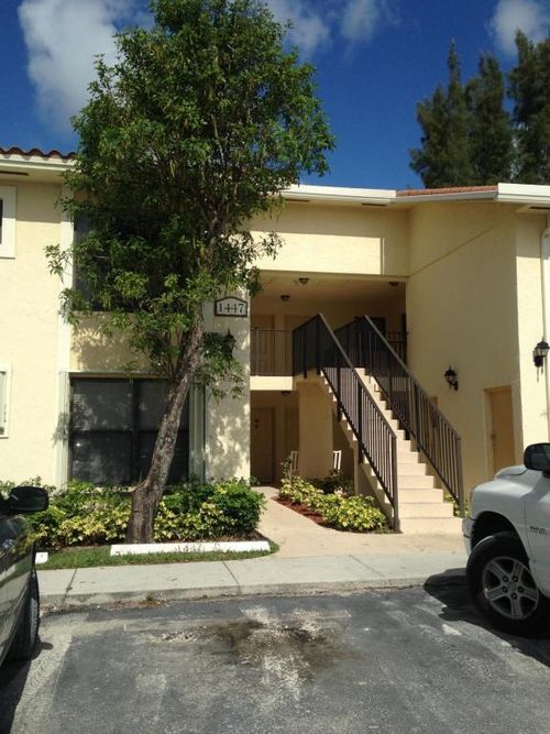 e-1447 Lake Crystal Drive E, West Palm Beach, FL, 33411 | Card Image