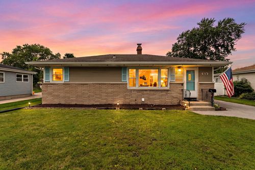 924 N Elmer St, Griffith, IN, 46319 | Card Image