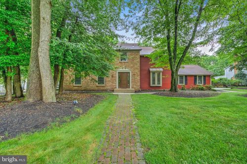 19 Red Oak Dr, Voorhees, NJ, 08043-1513 | Card Image