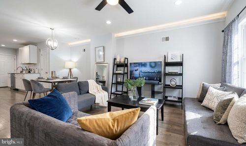 4113 Spring Garden St, PHILADELPHIA, PA, 19104-2232 | Card Image