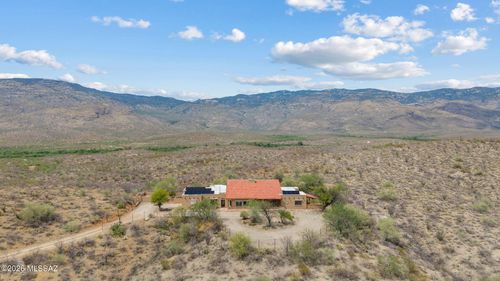 7171 S X9 Ranch Rd, Vail, AZ, 85641-6217 | Card Image