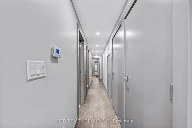 77 Millicent St, Home with 7 bedrooms, 3 bathrooms and null parking in Toronto ON | Image 19