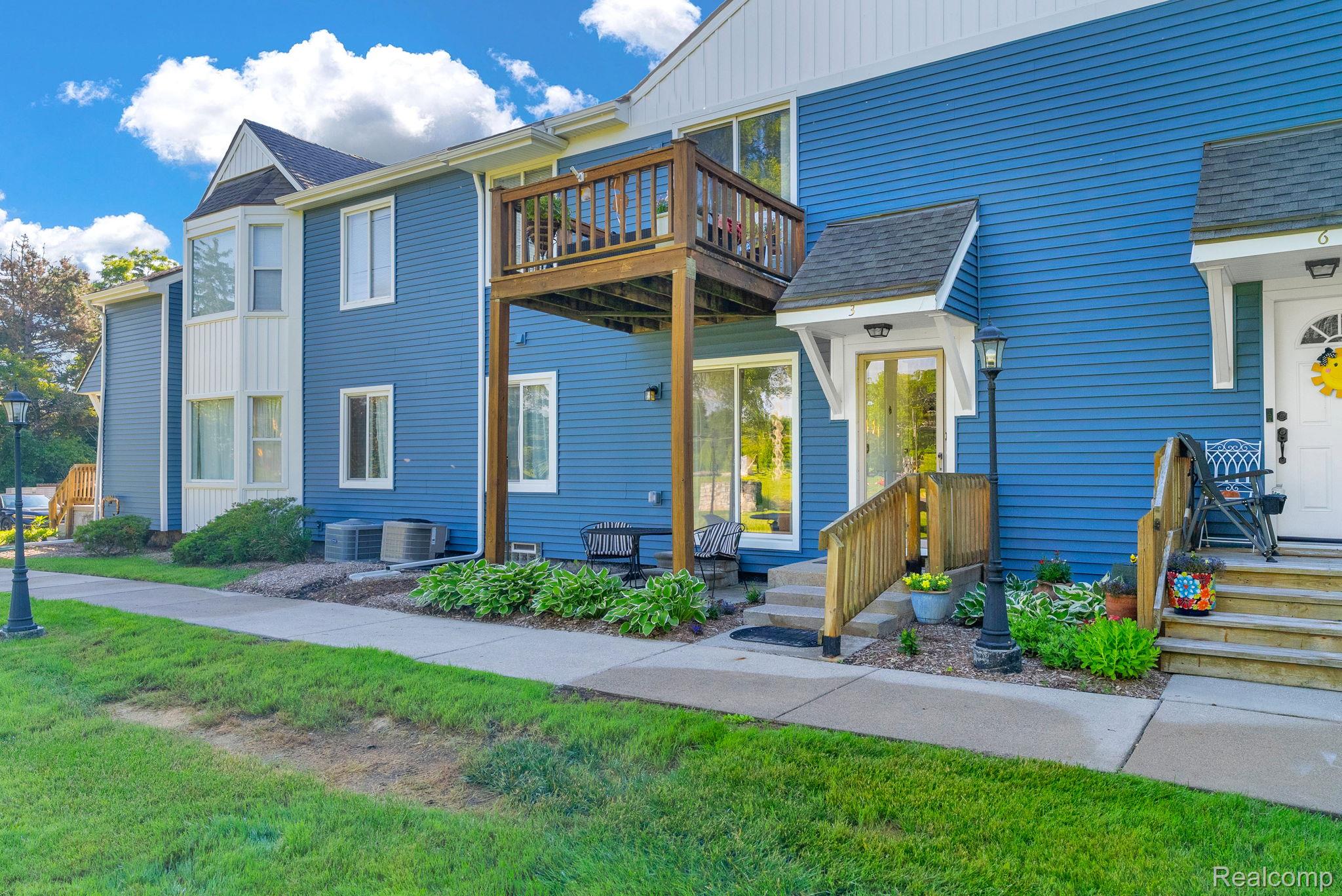 Residential in Novi 4