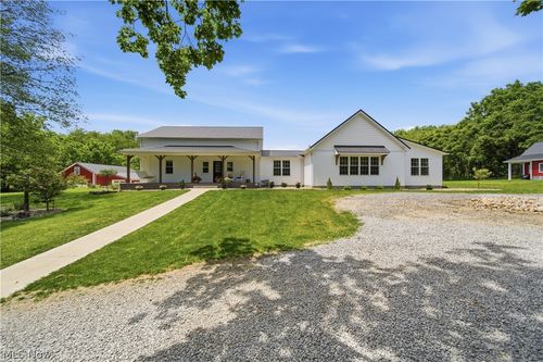 1219 9th St Sw, Massillon, OH, 44647-7635 | Card Image