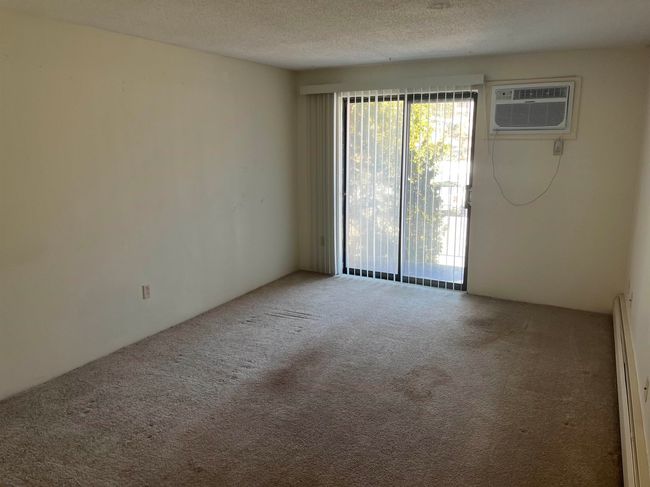 APT-13 - 1225 Bodwell Rd, Condo with 1 bedrooms, 1 bathrooms and null parking in Manchester NH | Image 11