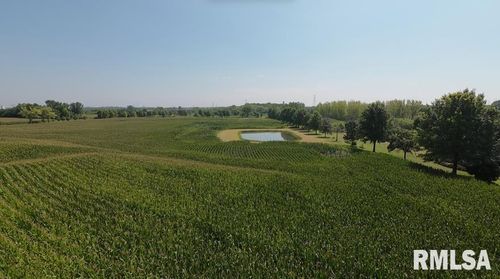 000 Dunn Rd, Camanche, IA, 52730 | Card Image