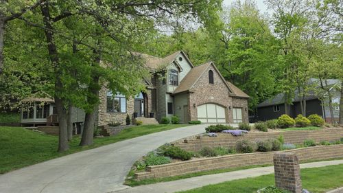 2957 E Princeton Avenue, Eau Claire, WI, 54703 | Card Image
