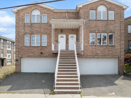 b-220 Cliff St, Cliffside Park, NJ, 07010 | Card Image