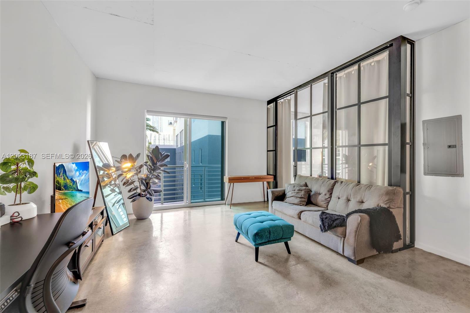 Residential Lease in Miami 3