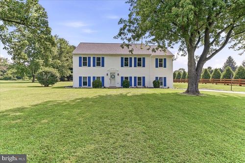300 Duck Farm Rd, Oxford, PA, 19363-4208 | Card Image