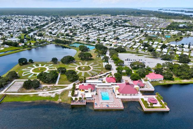 449 Egret Cir, House other with 2 bedrooms, 2 bathrooms and null parking in Barefoot Bay FL | Image 33