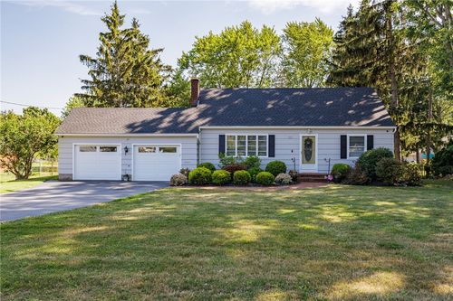 945 Paul Rd, Rochester, NY, 14624-4330 | Card Image