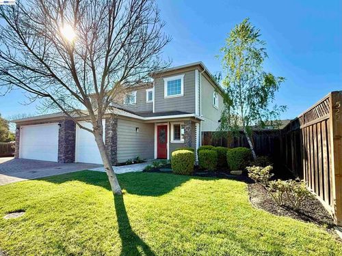 1500 Arroyo Rd, Livermore, CA, 94550-9667 | Card Image