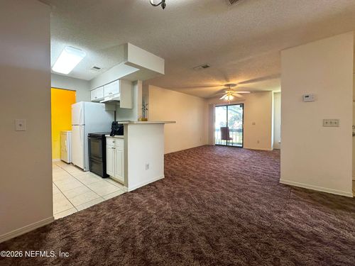 80-10200 Belle Rive Blvd, Jacksonville, FL, 32256-9057 | Card Image
