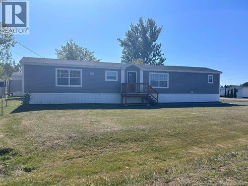 27 Dupuis Ave, Lakeville-Westmorland, NB, E1H1E1 | Card Image