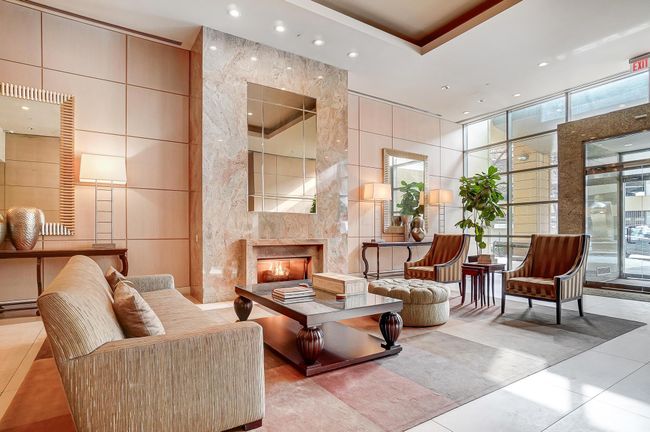 APT-2120 - 1 Miranova Pl, Condo with 1 bedrooms, 2 bathrooms and null parking in Columbus OH | Image 50