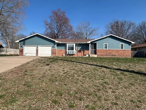 1962 Country Club Rd, El Dorado, KS, 67042-4114 | Card Image