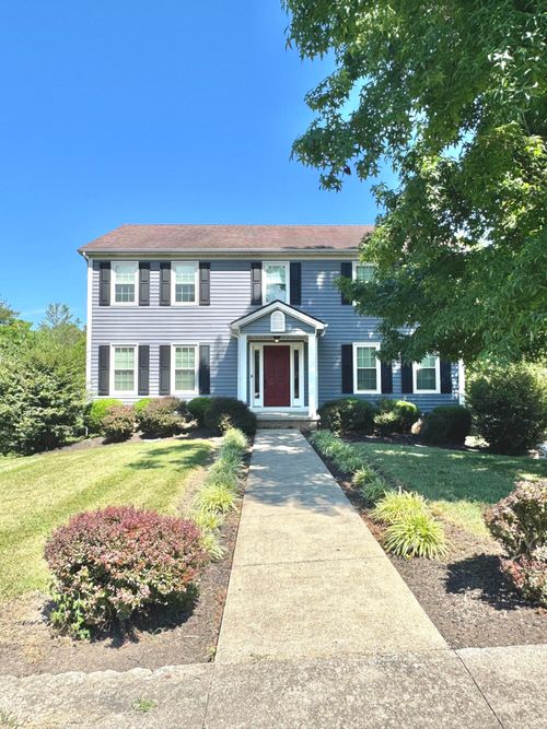 100 Aberdeen Dr, Danville, KY, 40422-2716 | Card Image