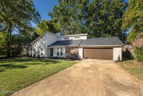 5629 Ridgetop Dr, Horn Lake, MS, 38637-3730 | Card Image
