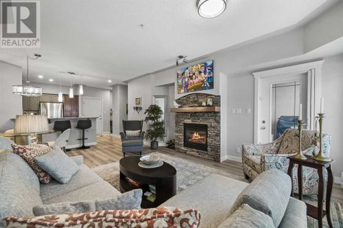 10 Discovery Ridge Close Sw, Calgary, AB, T3H5X3 | Card Image