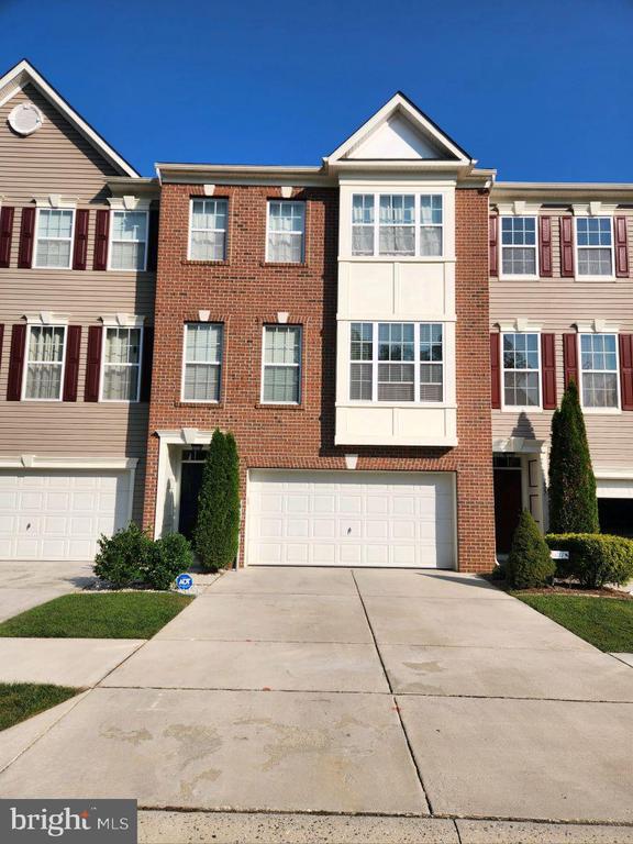 English Ivy Way, Aberdeen, MD 21001
