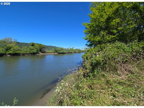 93937 Highway 42 S, Coquille, OR, 97423-9676 | Card Image