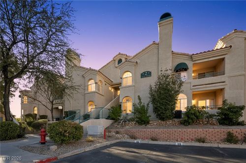 211-2251 Wigwam Pkwy, Henderson, NV, 89074-6232 | Card Image