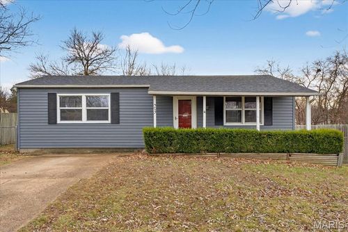 23 Wild Deer Ln, Saint Peters, MO, 63376-4230 | Card Image