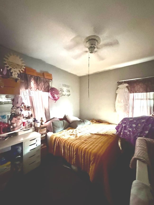 109 Seminary Ave, House other with 2 bedrooms, 1 bathrooms and 1 parking in Aurora IL | Image 9