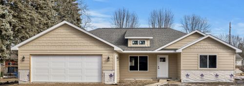 332 Spruce Drive E, Annandale, MN, 55302 | Card Image