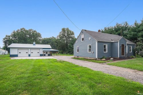 59490 Crumstown Hwy, North Liberty, IN, 46554-9764 | Card Image