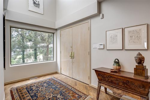 10 Windward Rd, Glen Cove, NY, 11542-1763 | Card Image