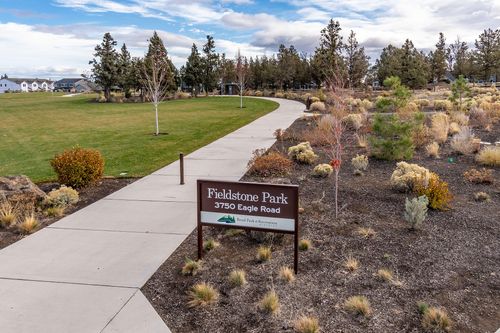 3731 Eagle Rd, Bend, OR, 97701-7306 | Card Image
