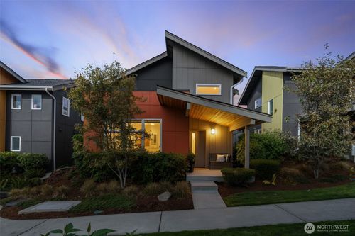 6012 S 127th Ln, Seattle, WA, 98178-5183 | Card Image