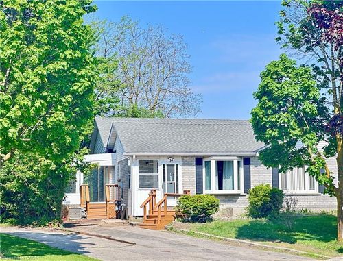 114 Wendy Crt, Kitchener, ON, N2A3T3 | Card Image